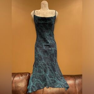 Express vintage blue tropical leaf dress